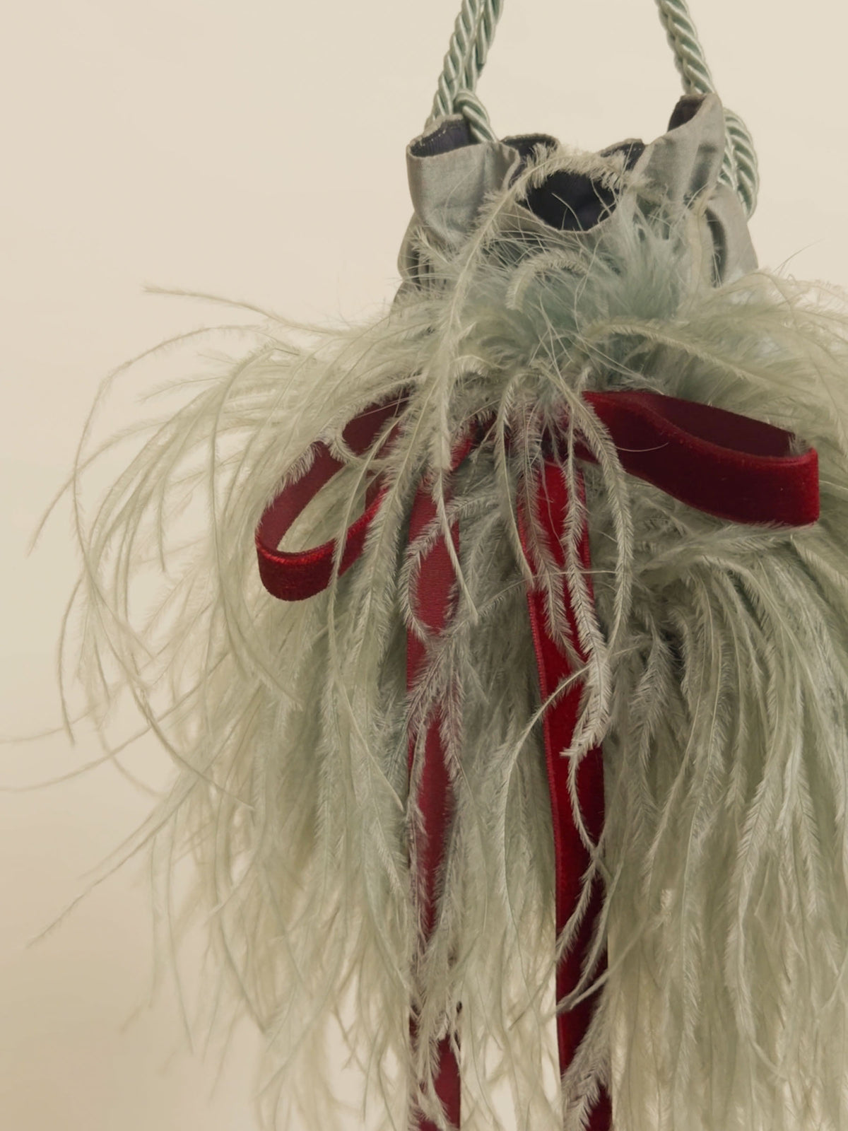 THE MONSTER FLOUFF POWER POUCH - Sage