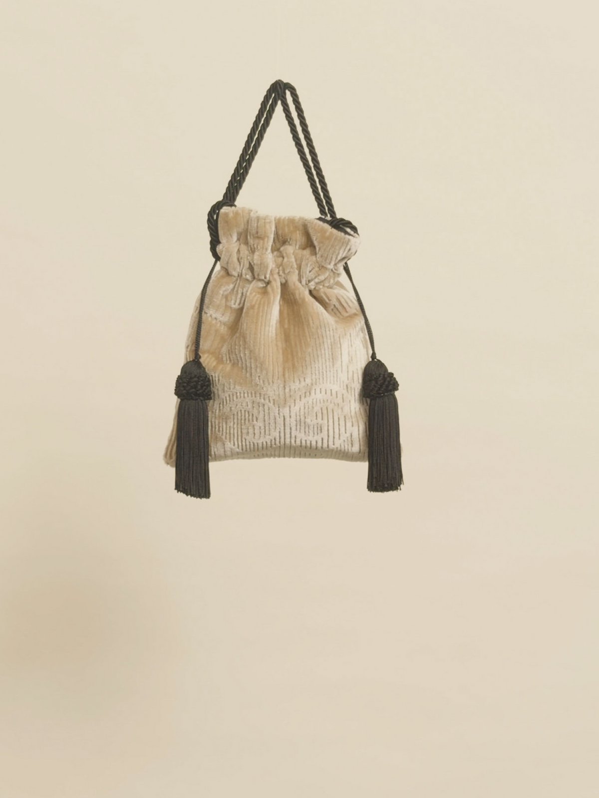 VENETIAN BROCADE POWER POUCH -Cream